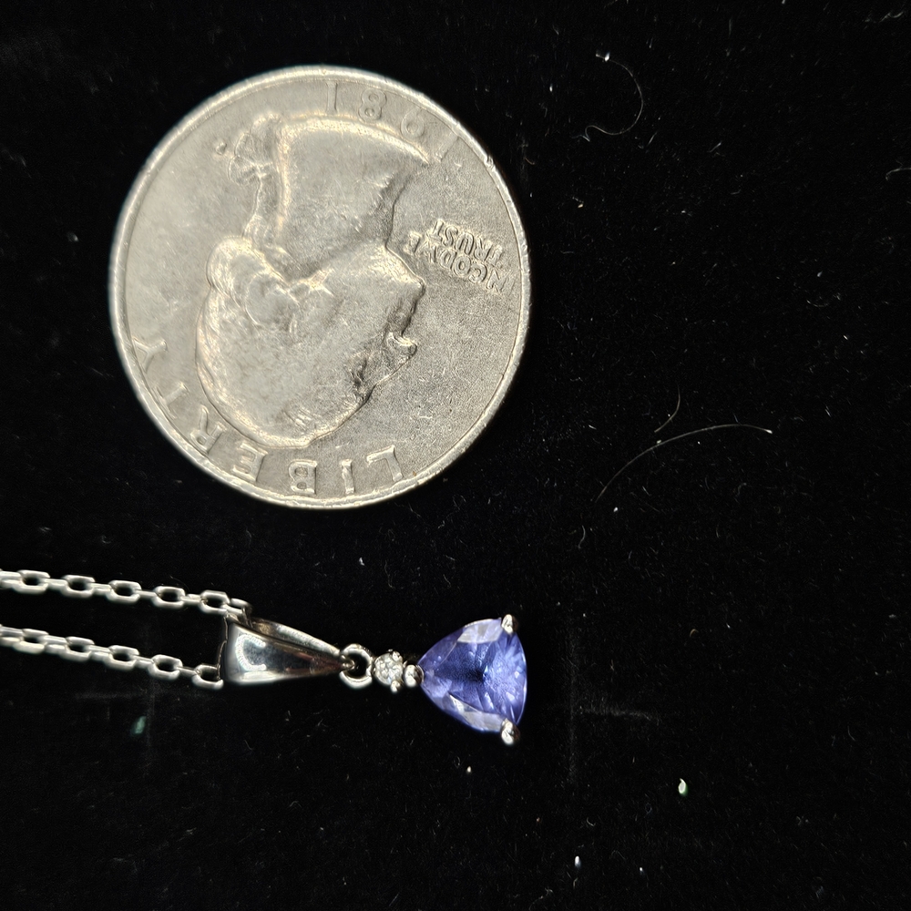 KAY JEWELRY Elegant Silver Necklace with TANZANITE AND DIAMOND Gemstone Pendant